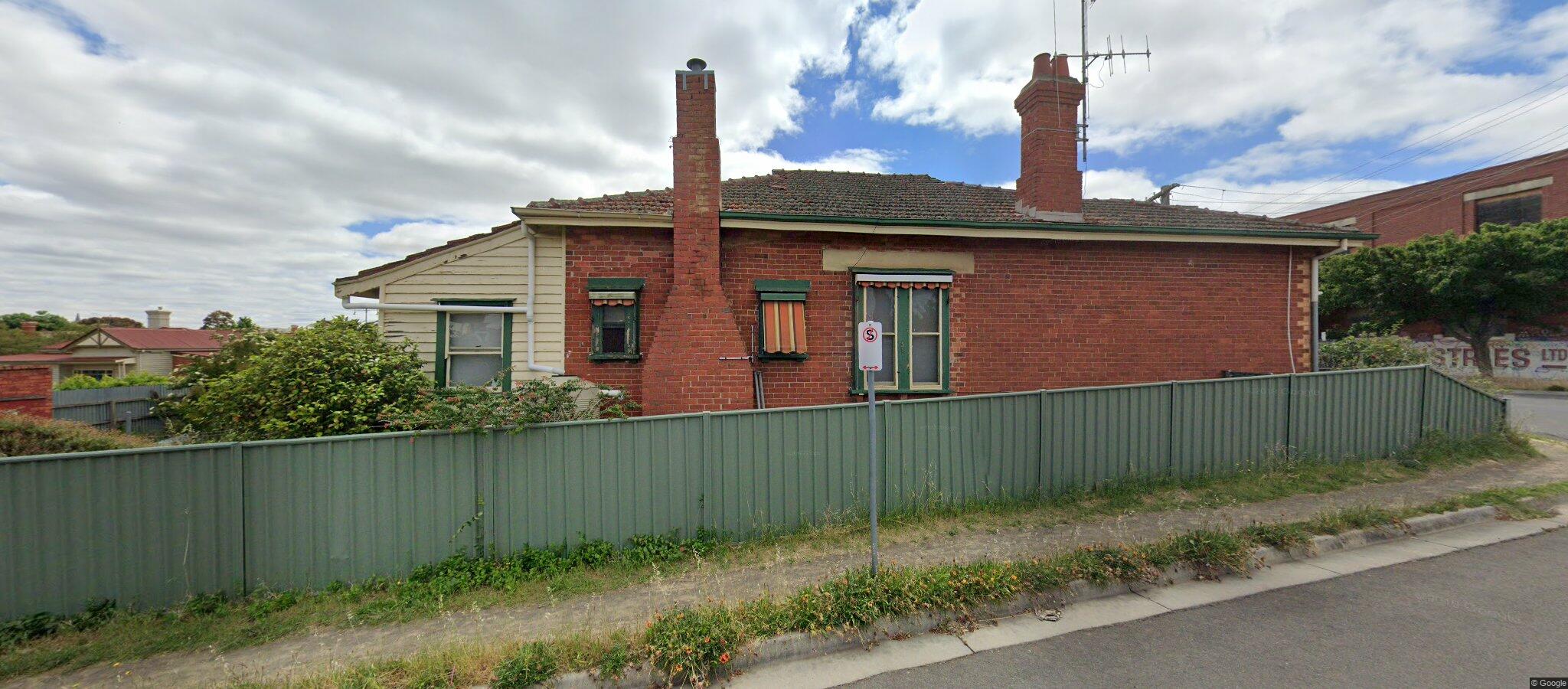 Map of abandoned mostly ruined house