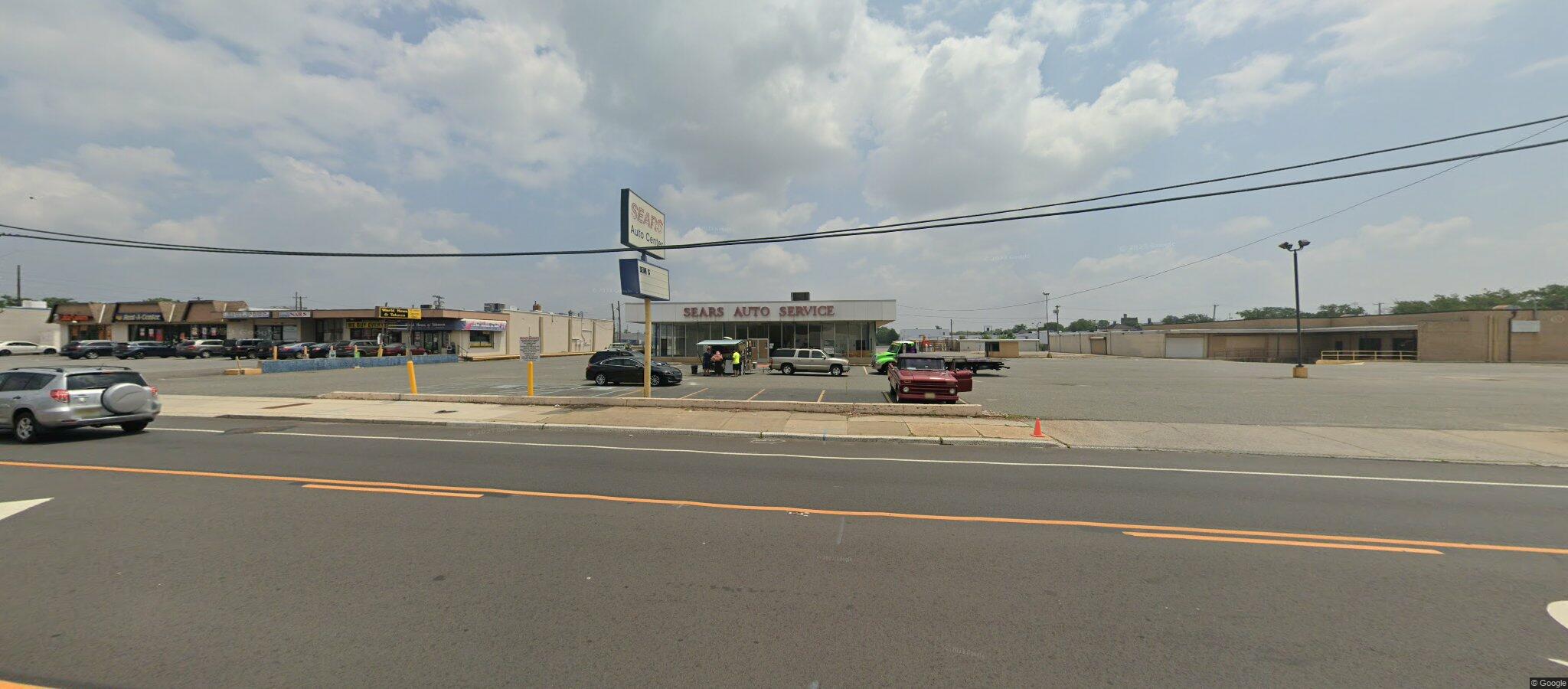Map of Abandoned Sears Auto Center